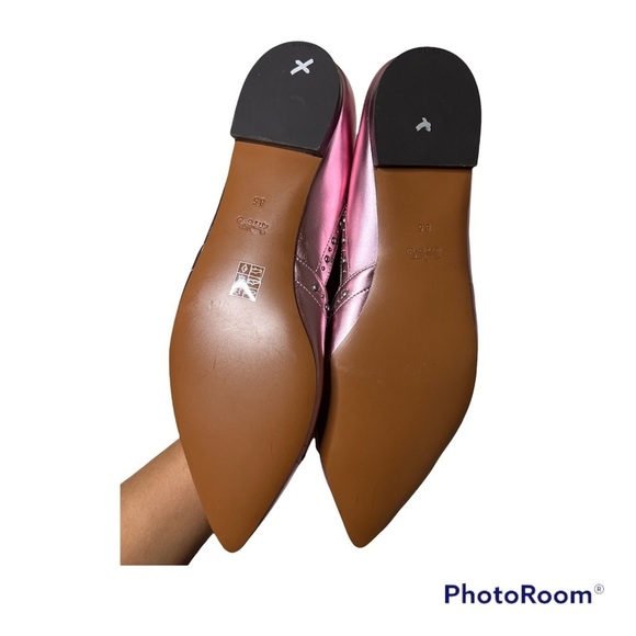 Coach Valentina Flat with Studs Size 5.5 - Picture 5 of 6